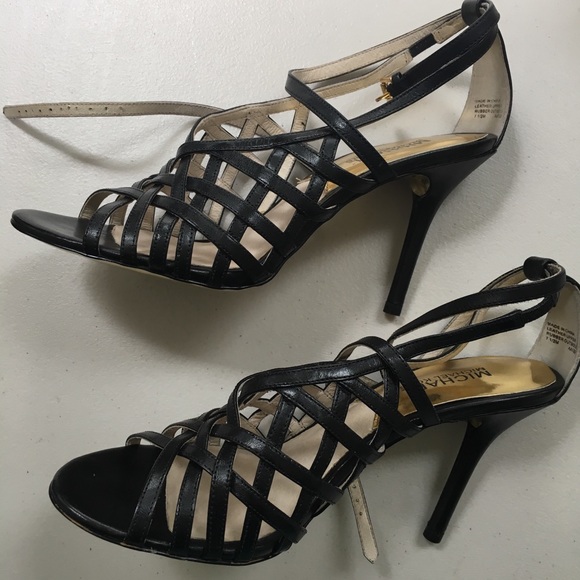 👠 Michael Kors Size 7 1/2 Leather Black Shoes - Picture 4 of 9